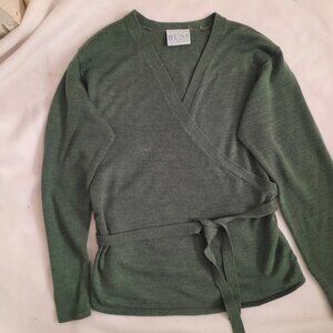 Ladies Green Criss-Cross Sweater with tie